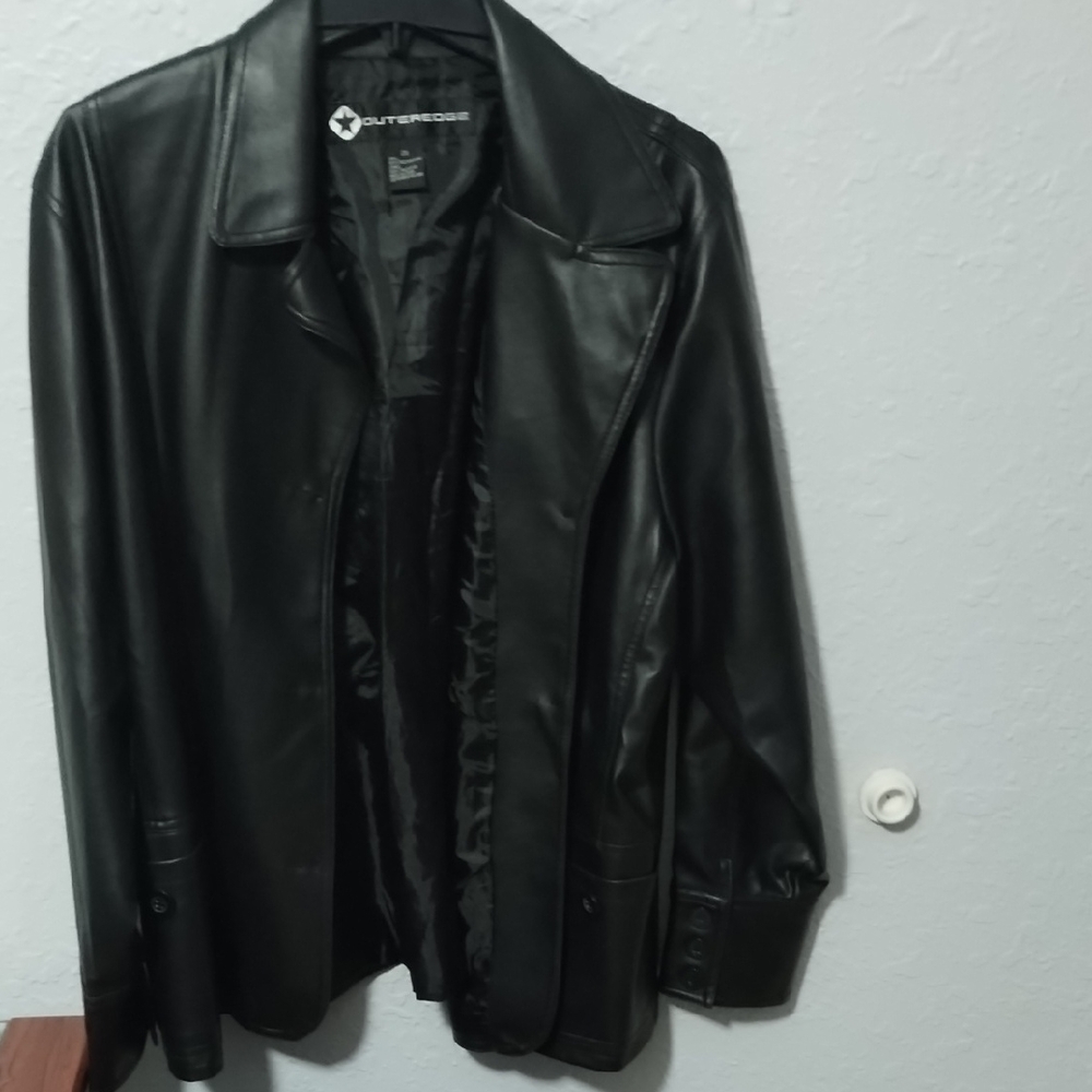 Size 2x Black FAUX Leather Jacket With Many Pockets